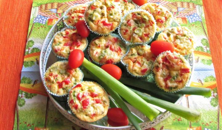 Jak na vaječné minifrittaty se zeleninou | recept pro vegetariány Jak na vaječné minifrittaty se zeleninou | recept pro vegetariány