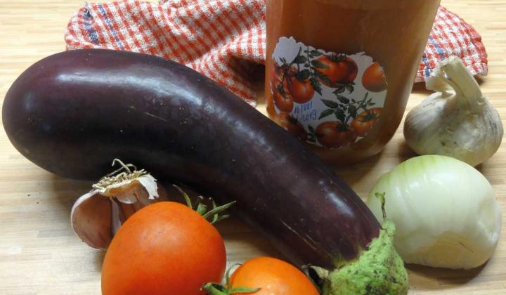 Jak uvařit indickou omáčku k masu z lilku a rajčat | recept Jak uvařit indickou omáčku k masu z lilku a rajčat | recept