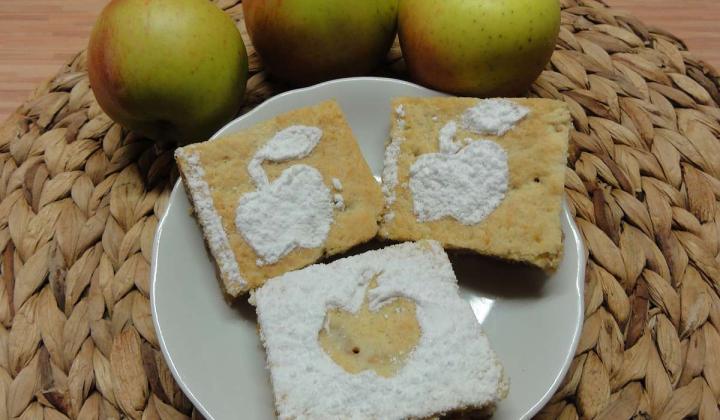 Jak upéct křehké jablkové řezy | recept Jak upéct křehké jablkové řezy | recept