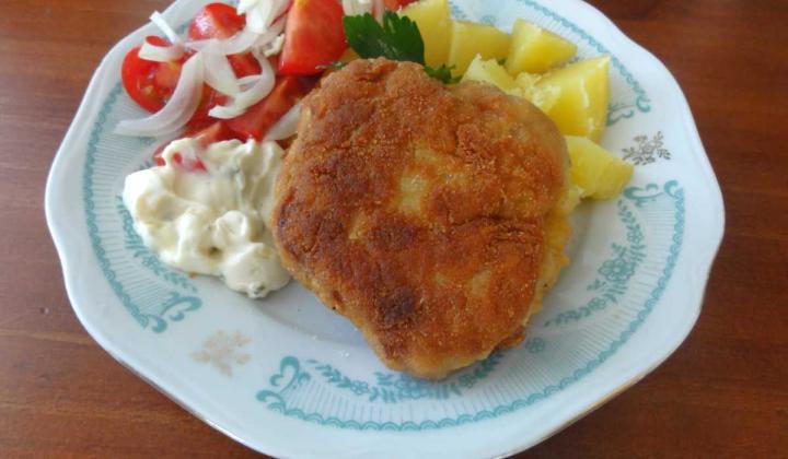 Jak usmažit sekaný vepřový řízek s celerem | recept Jak usmažit sekaný vepřový řízek s celerem | recept