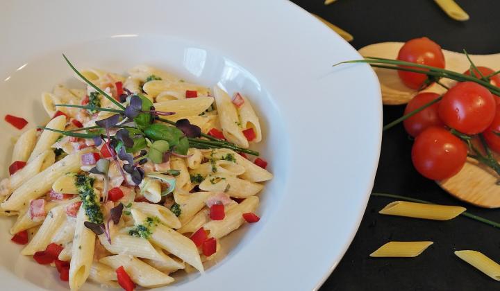 Jak připravit lehké těstoviny s rajčaty | recept Jak připravit lehké těstoviny s rajčaty | recept
