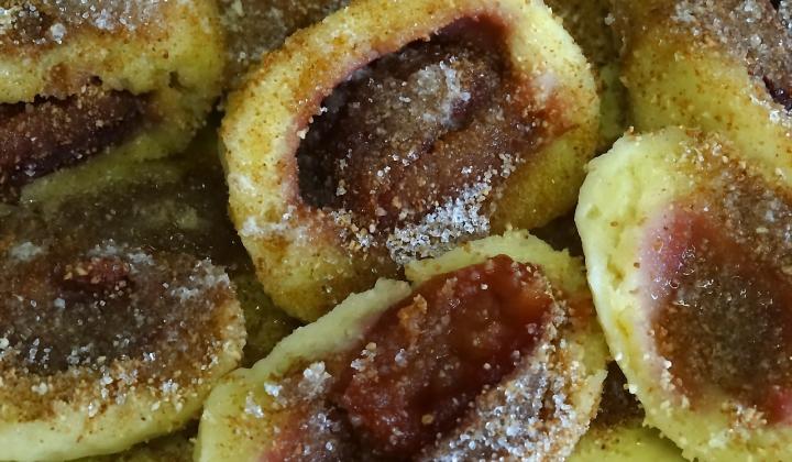 Jak připravit švestkové knedlíky z tvarohového těsta | recept Jak připravit švestkové knedlíky z tvarohového těsta | recept