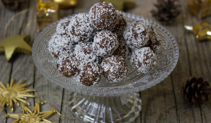 Jak připravit nepečené banánové kuličky | recept Jak připravit nepečené banánové kuličky | recept