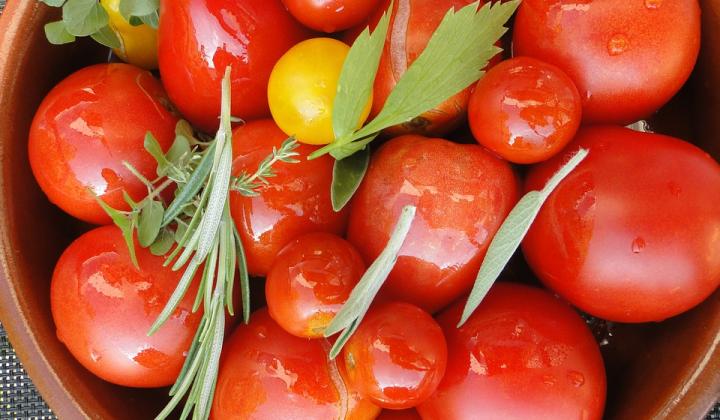Jak udělat domácí rajčatovou polévku s rýží | recept Jak udělat domácí rajčatovou polévku s rýží | recept