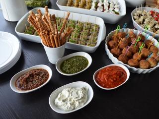 Jak připravit pikantní silvestrovskou pomazánku | recept