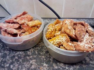 Jak připravit slané tyčinky se sezamem z tvarohového těsta | recept Jak připravit slané tyčinky se sezamem z tvarohového těsta | recept