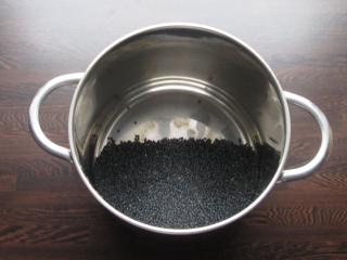 Jak uvařit kuřecí polévku s kokosovým mlékem a čočkou Beluga | recept Jak uvařit kuřecí polévku s kokosovým mlékem a čočkou Beluga | recept