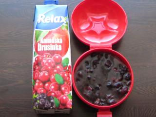 Jak upéct brusinkové müsli tyčinky s bílou čokoládou | recept Jak upéct brusinkové müsli tyčinky s bílou čokoládou | recept