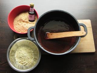 Jak na nepečené oplatkové řezy se sušenkami a čokoládovou nádivkou | recept