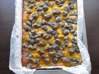 Jak upéct kefírovou bublaninu s mandlovo-makovou žmolenkou | recept Jak upéct kefírovou bublaninu s mandlovo-makovou žmolenkou | recept
