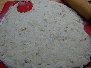 Jak upéct škvarkové placky z kynutého bramborového těsta | recept Jak upéct škvarkové placky z kynutého bramborového těsta | recept