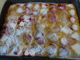 Jak upéct rychlou jahodovou buchtu na plech | recept Jak upéct rychlou jahodovou buchtu na plech | recept